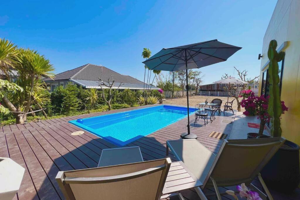 Colorful Pool Villa, Chiang Rai, Thailand מראה חיצוני תמונה